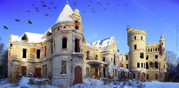 halloween_ideas_fascinating_abandoned_mansions_to_visit_8