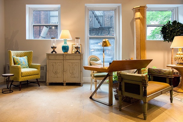 TOP Interior Designer in NY, Bunny Williams, Opens her first dedicated showroom in NYC