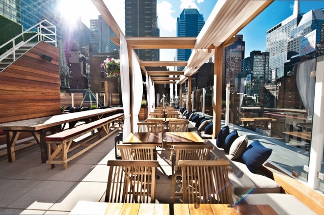 THE BEST 5 ROOFTOP BARS IN NYC