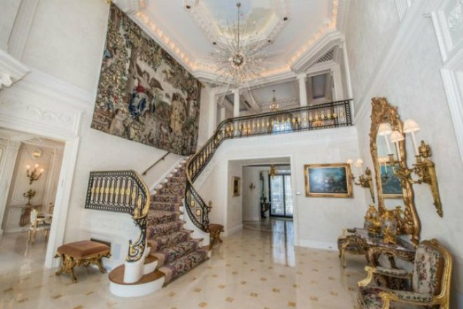 INSIDE ‘BELLE MER’ THE $40 MILLION ELBERON MANSION DESIGNED BY Staircase