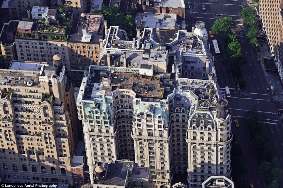 New York secret rooftop world – Alex Maclean