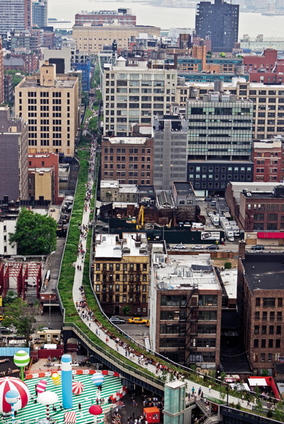 New York secret rooftop world – Alex Maclean