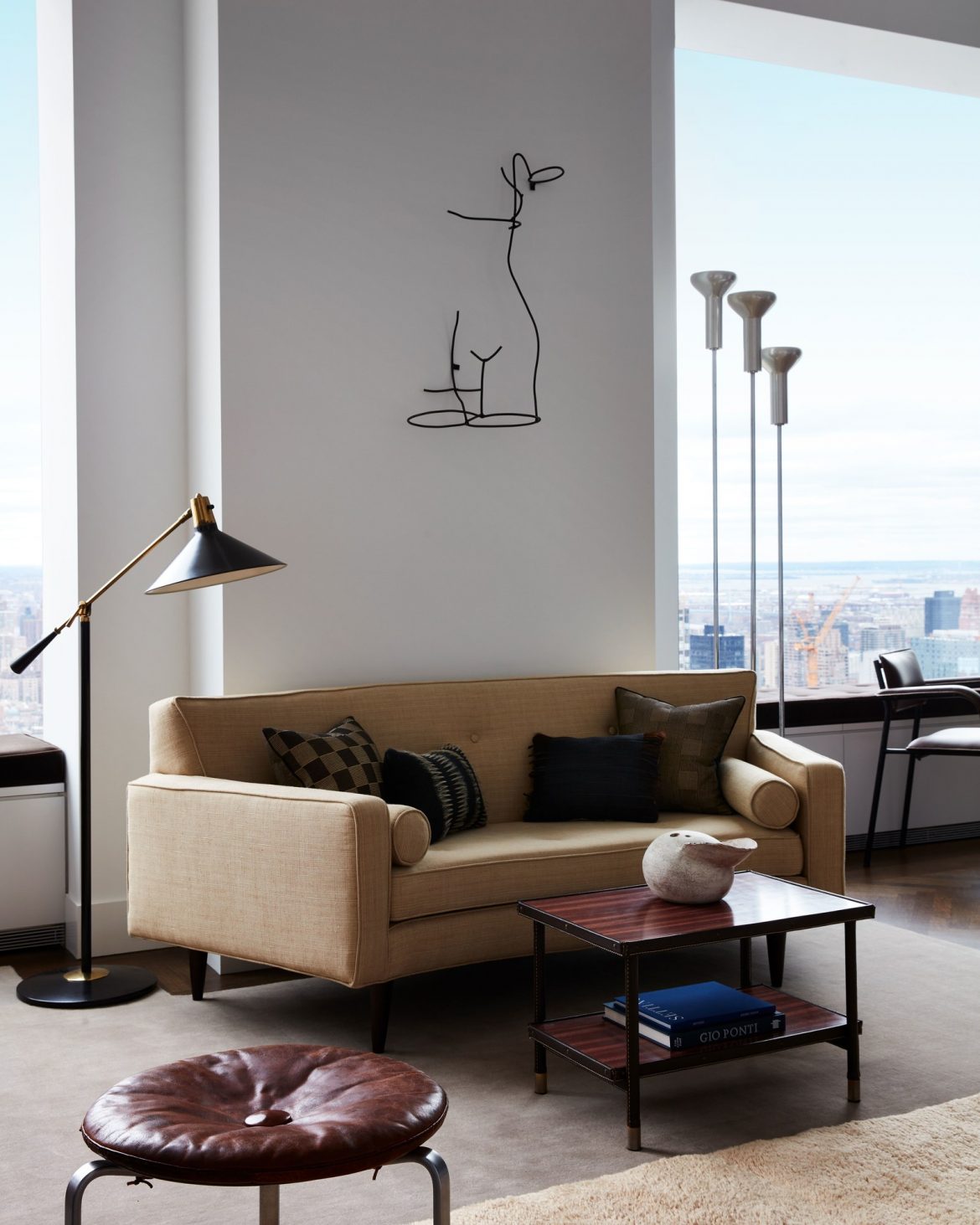 Explore This Mid-Century Apartment In Park Avenue Tower 